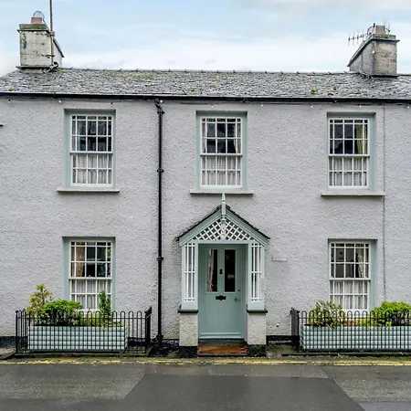 3 Bed In Village Llh34 Holiday home Hawkshead