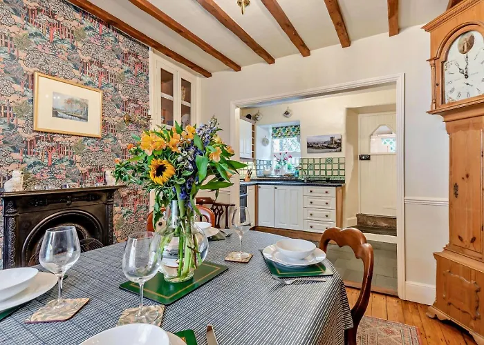 3 Bed In Oc-llh34 霍克斯黑德